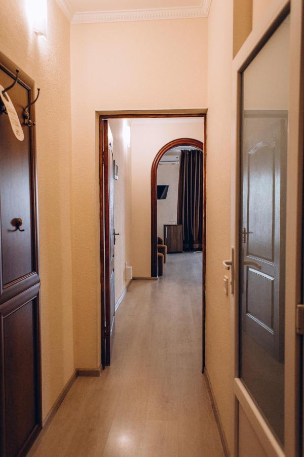 Hotel DA NONNA Odessa Buitenkant foto
