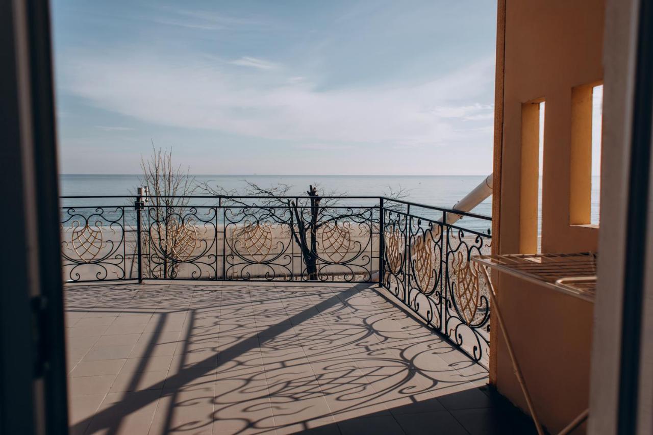 Hotel DA NONNA Odessa Buitenkant foto