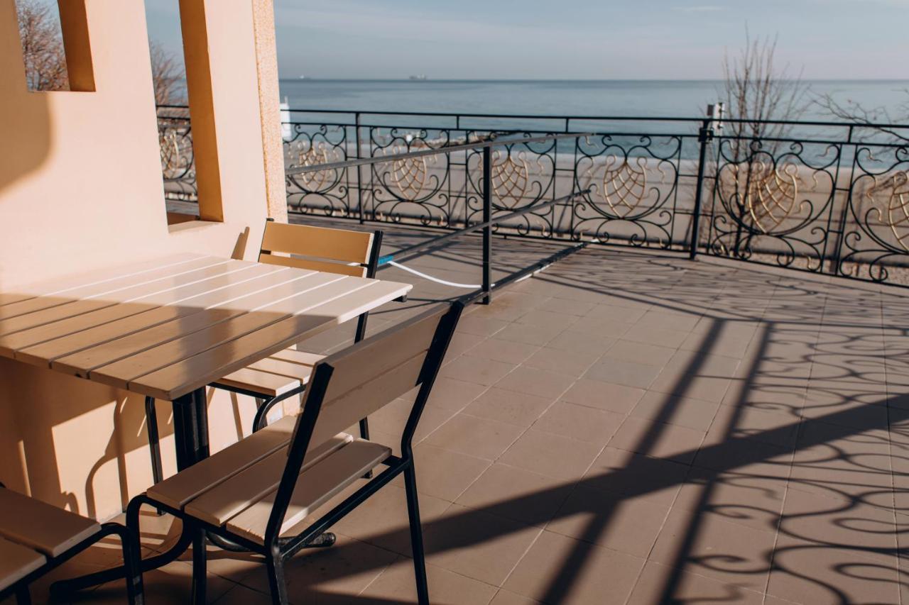 Hotel DA NONNA Odessa Buitenkant foto